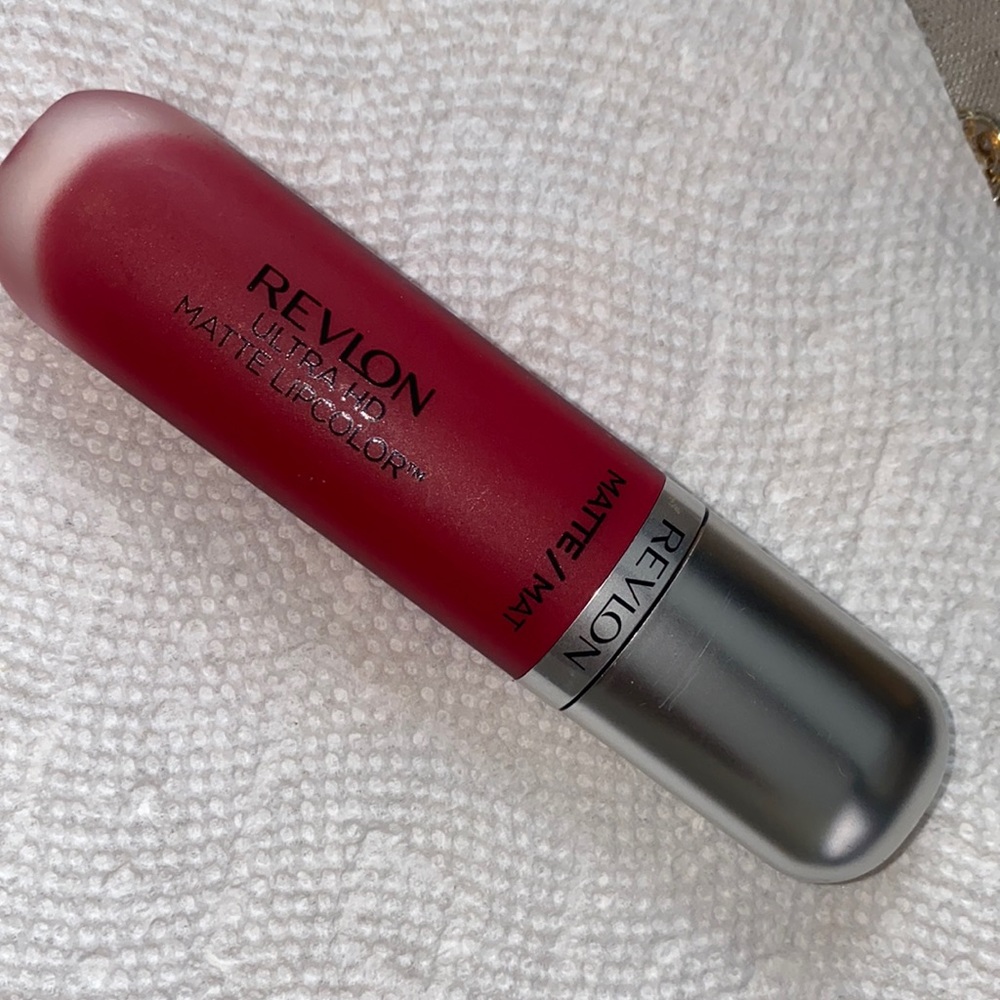 REVLON ULTRA HD MATTE LIPCOLOR